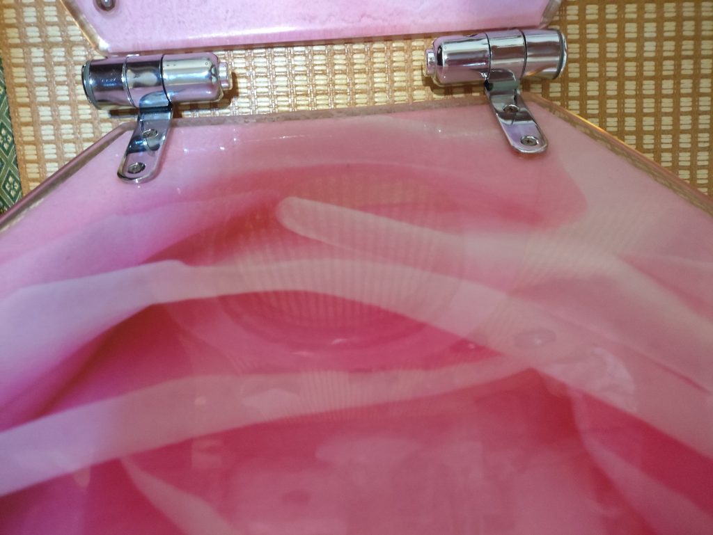 馬桶蓋轉接頭換新及重裝