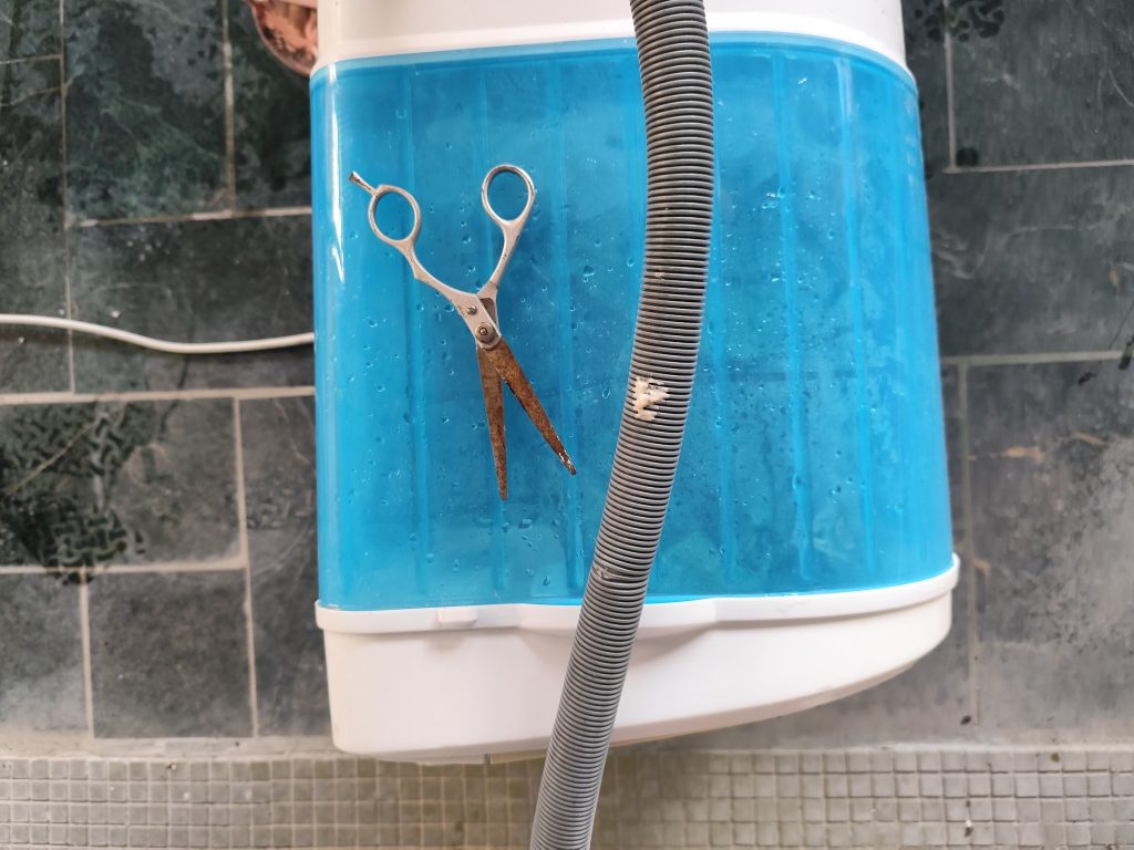 迷你洗衣機更換水管