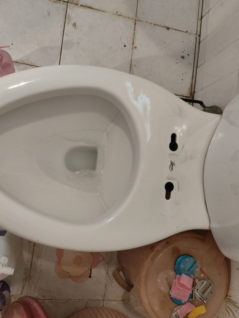 浴室整修一 免治馬桶